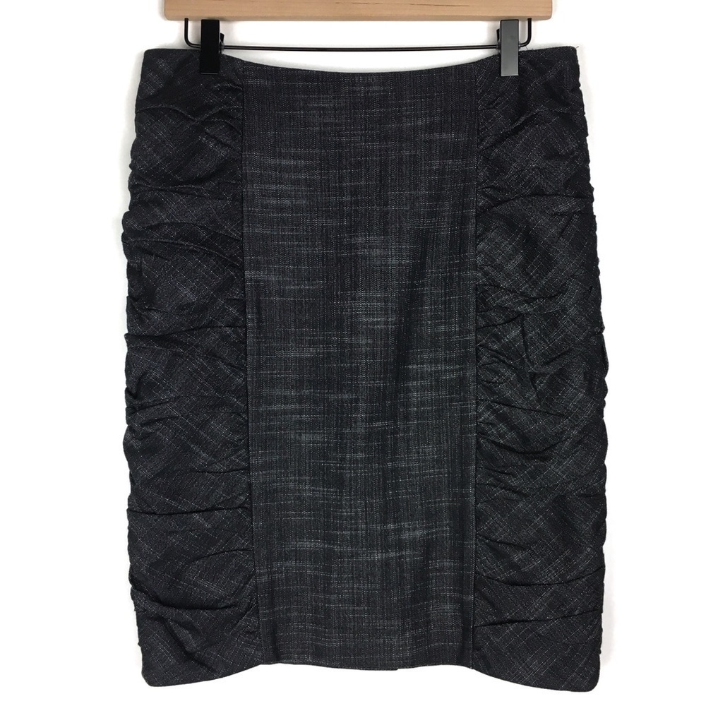 CARTONNIER Pencil Skirt Anthropologie Alluring Sway Ruched Minimalist Size 8